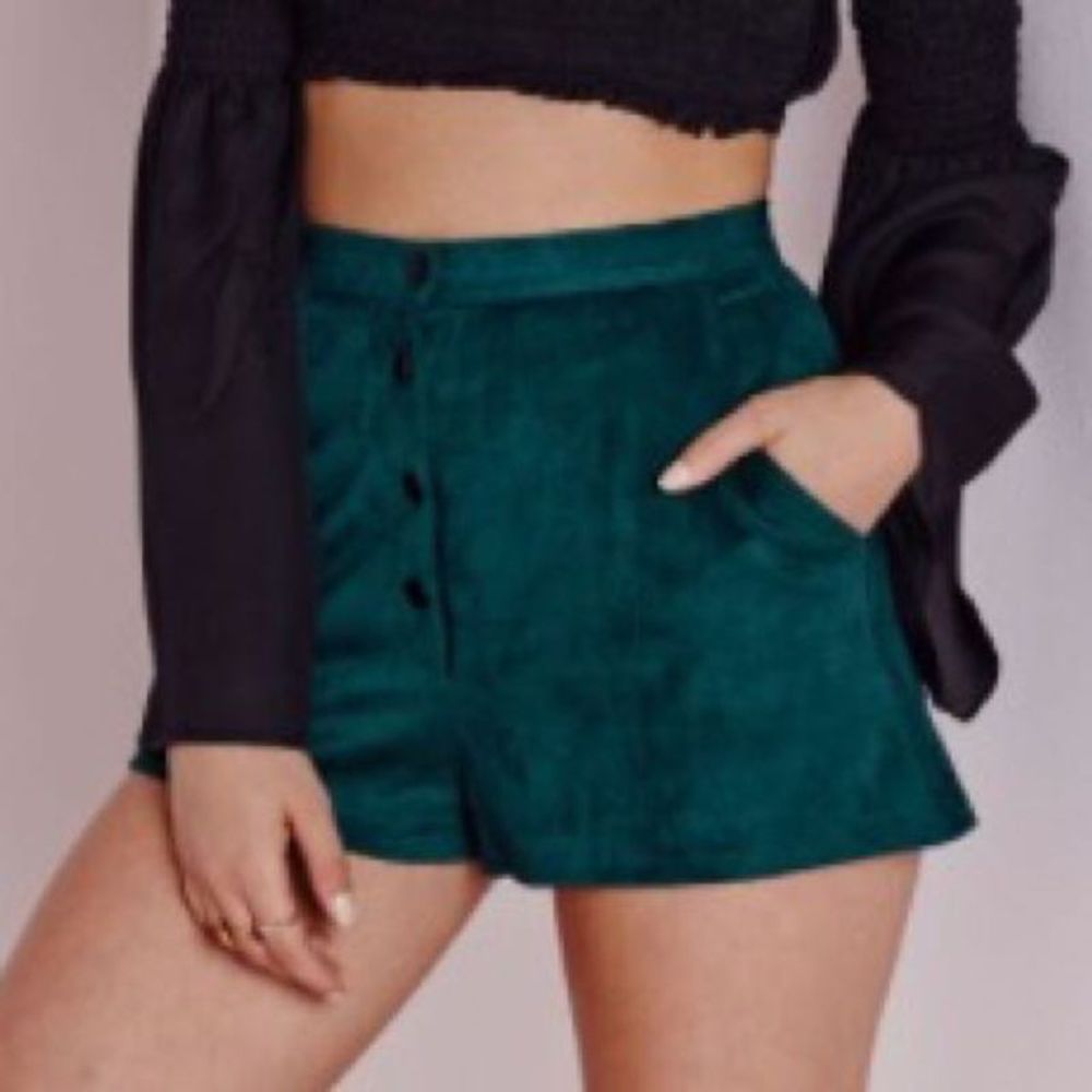 Missguided Festival Emerald High Waist Shorts - Picture 1 of 4